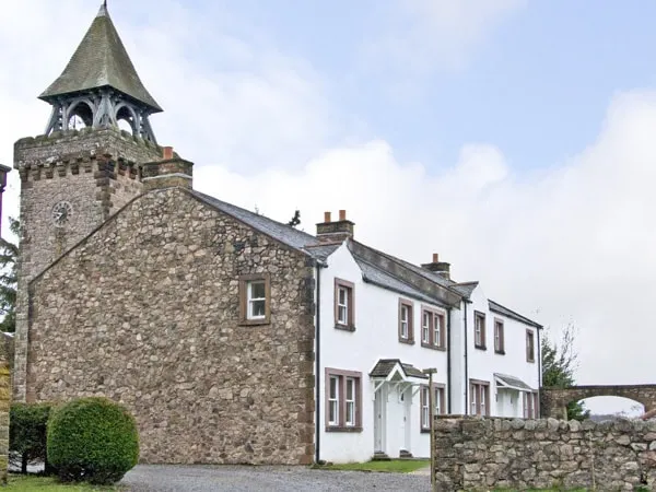 William Court Cottage, EISENHALLE - Image 1