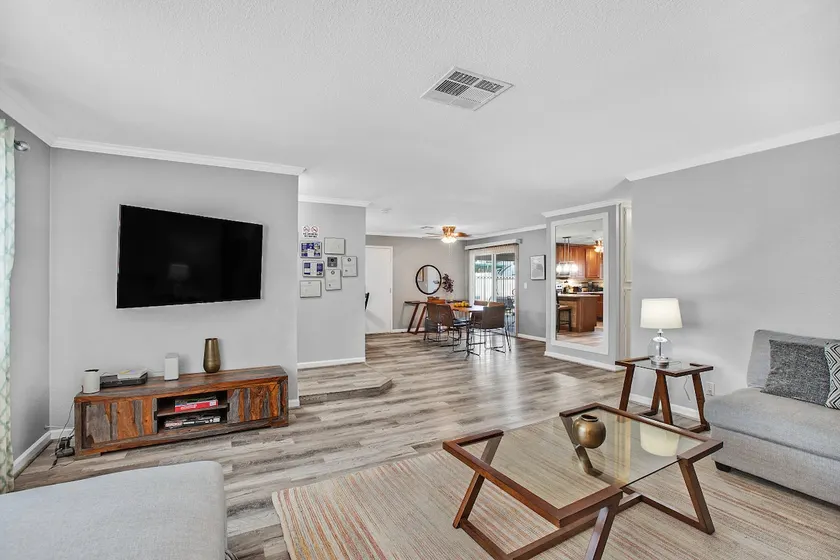 3BR, 1 Story Home w Hot tub, Grill, Sleeps 6 - Image 1