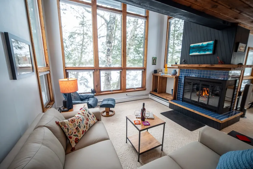Cozy Loon Cabin on Quiet Little Bass Lake - Image 1