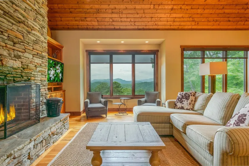 Maple Cottage in Sutton Knob · Maple Cottage in Sutton Knob - Image 1