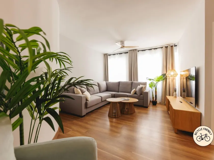 Bravissimo Figuerola, 3-Schlafzimmer-Wohnung im Zentrum von Girona - Image 1