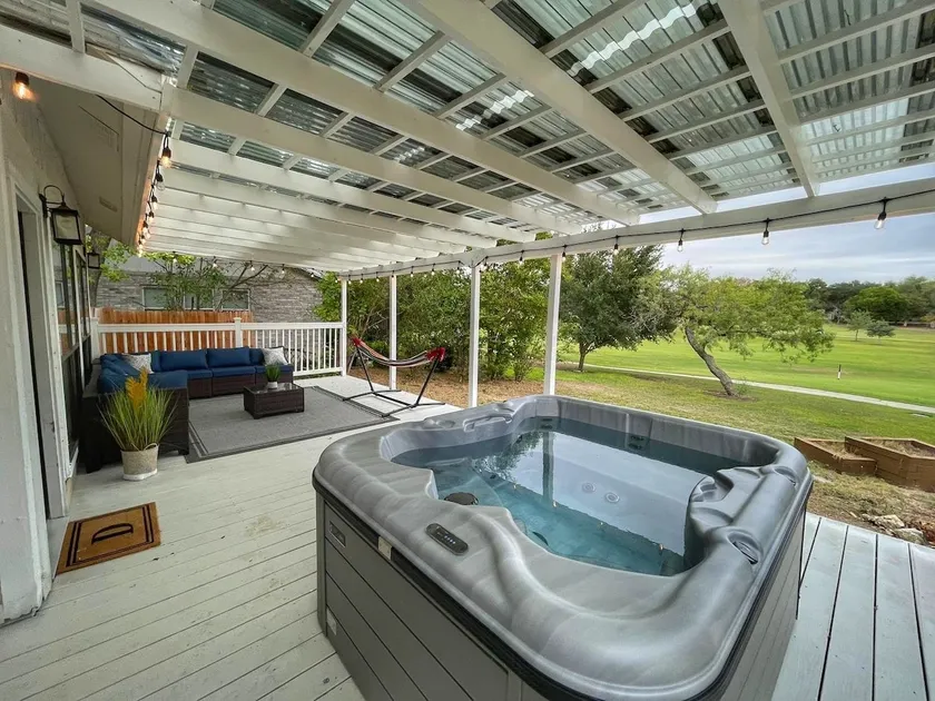 Stunning Deck, Hot-tub view to Lake & Golf course - Image 1