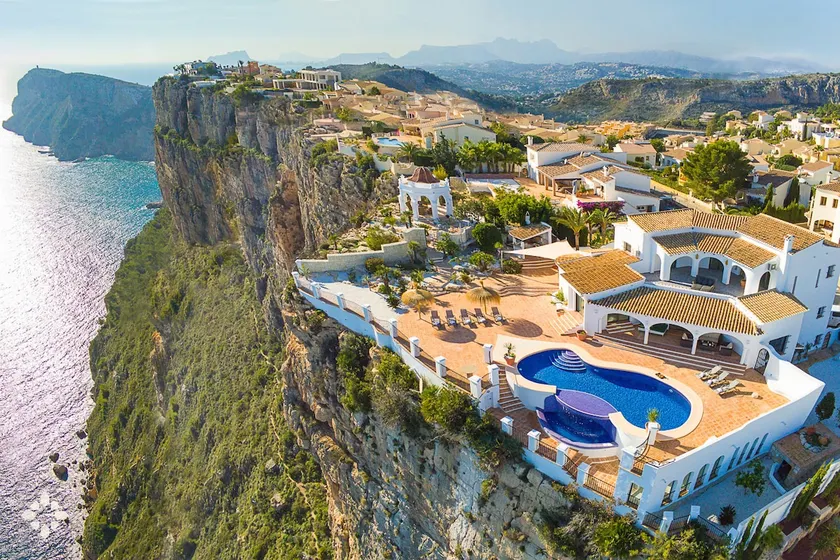 Villa Alegria by Abahana Luxe - Image 1