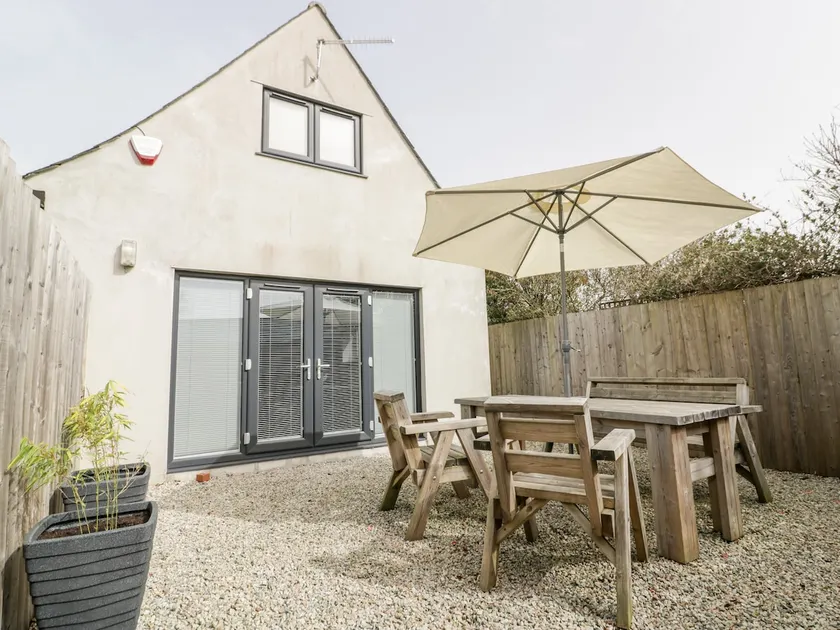 Lily Cottage - Image 1