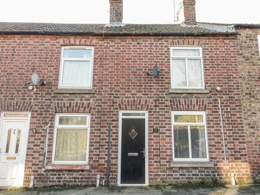Scarborough Cottage - Image 1