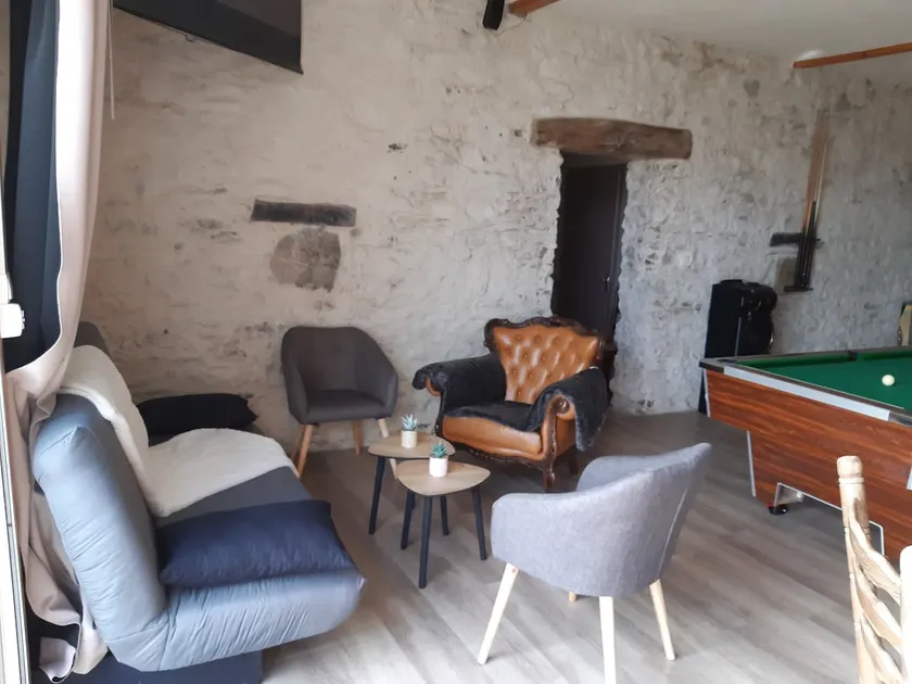 Gîte suitable for events with family or friends - Image 1