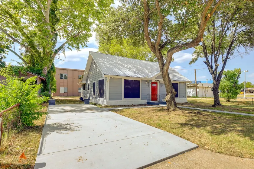 Sunny Hearne Home Near Universities! - Image 1