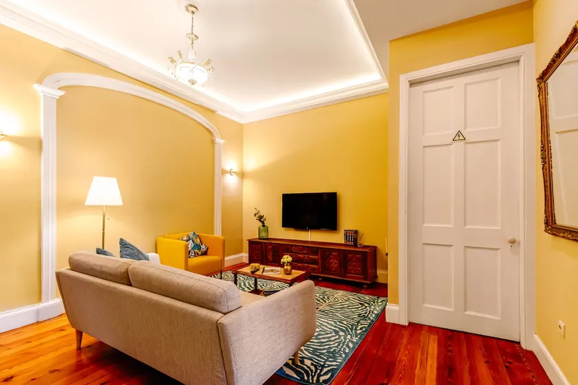 Apartamento 'Ladomar Matriz' con vistas al mar, terraza privada y Wi-Fi - Image 1