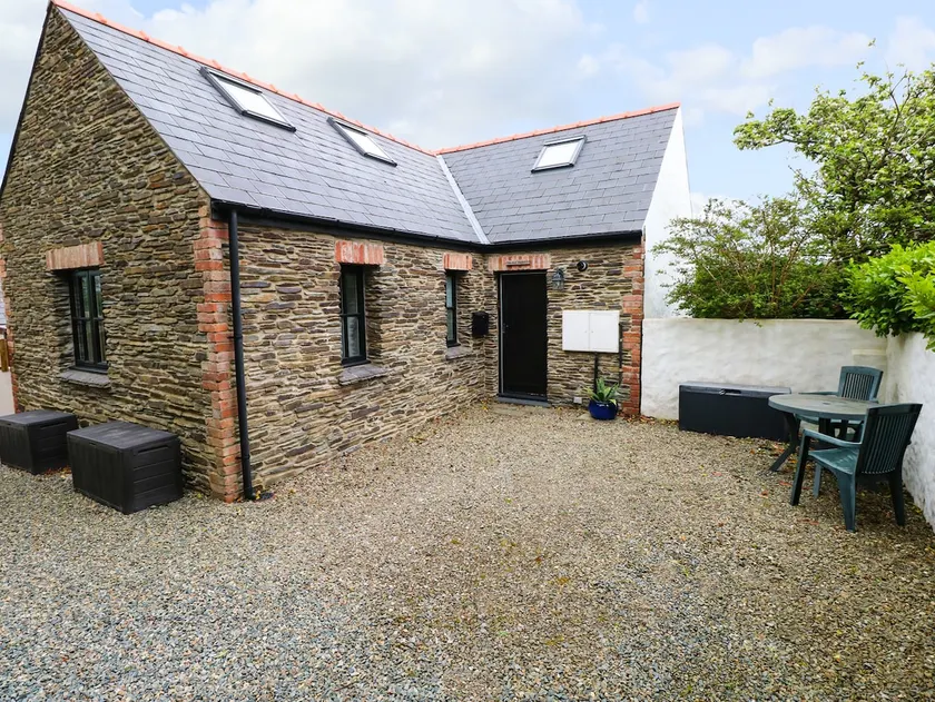 The Old Stables - Image 1