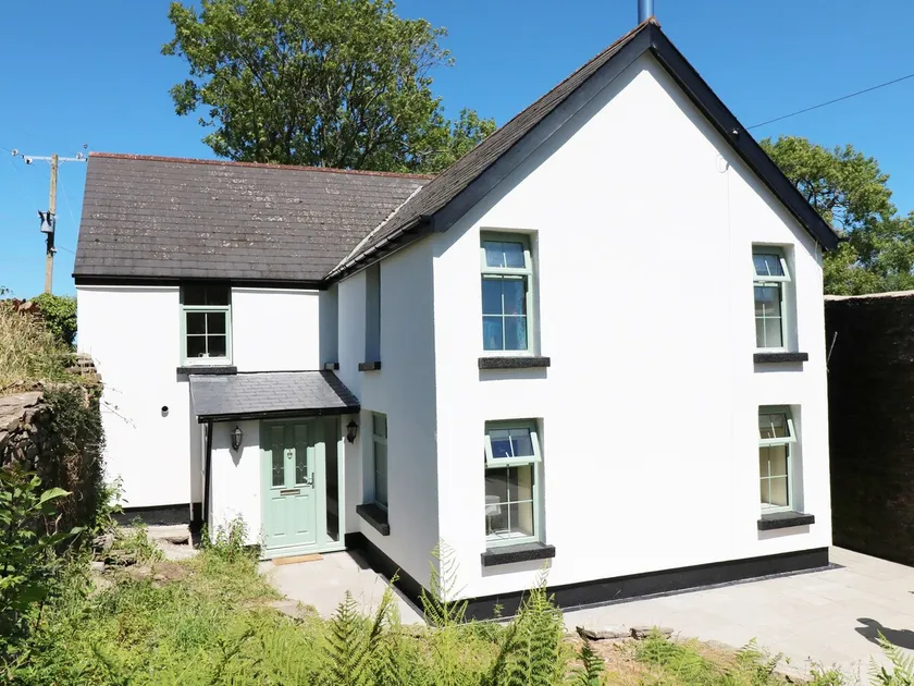 Ty Ffarm at Gellilwch - Image 1