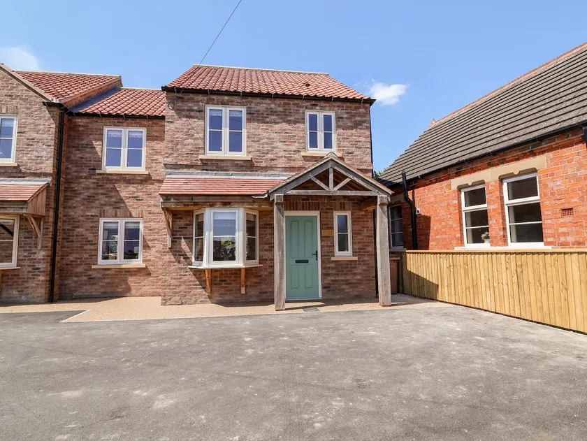 Keepers Cottage - Image 1