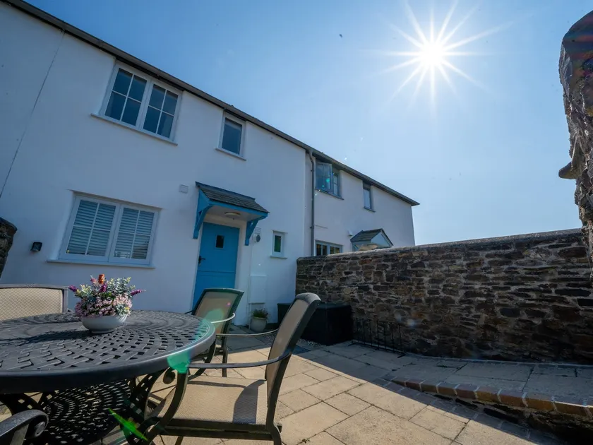 Oyster Cottage - Image 1