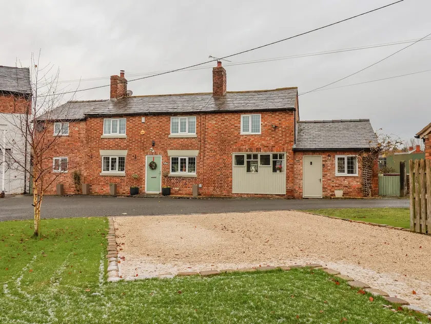 Mill Lane Cottage - Image 1