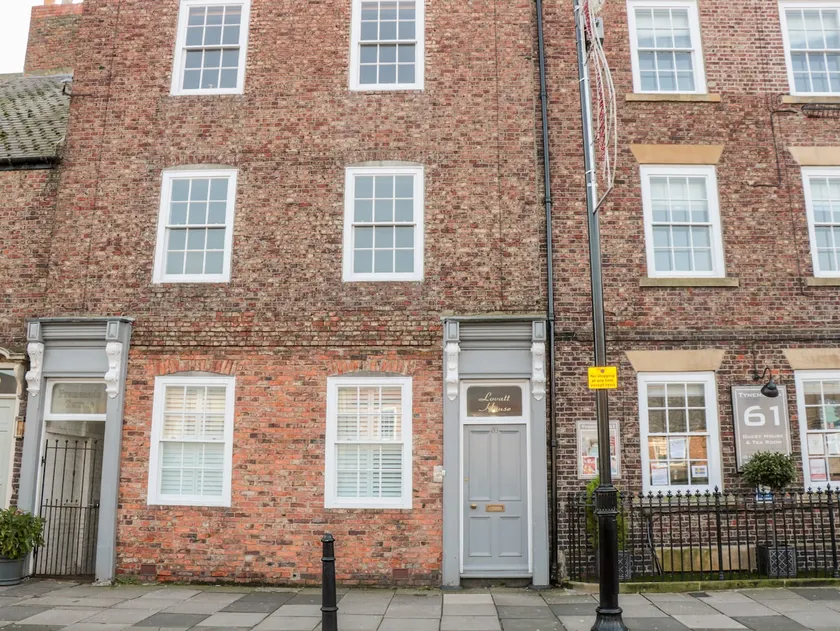 Tynemouth Village Penthouse, TYNEMOUTH - Image 1