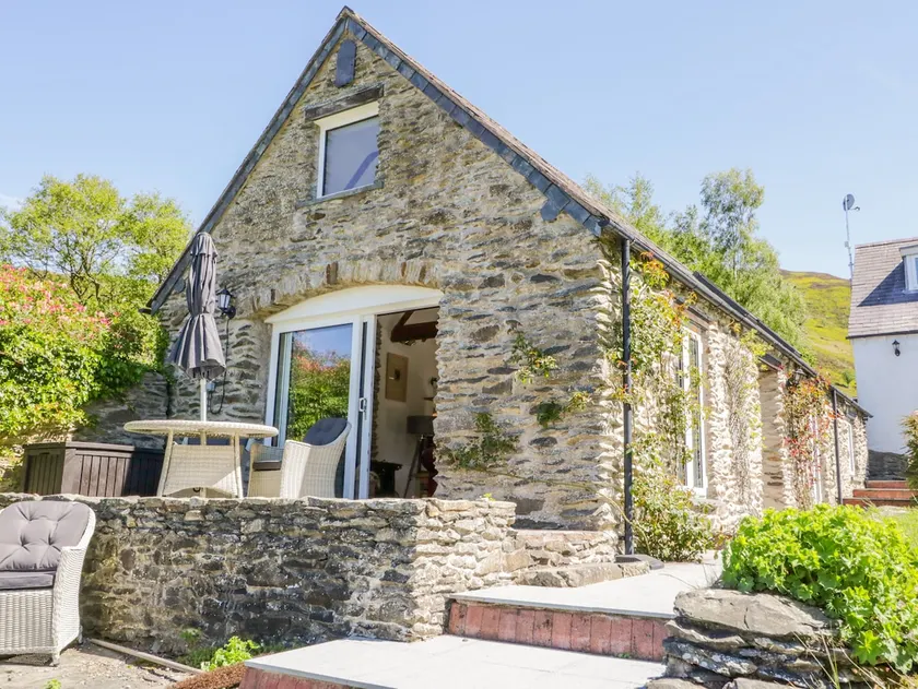 The Barn at Waen y Ffynnon - Image 1