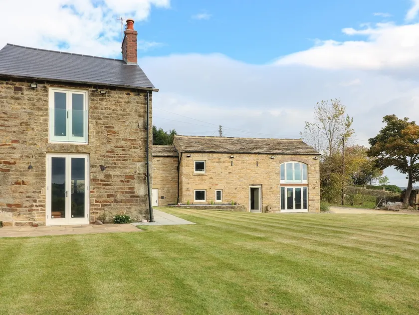 Top Hill Farm Cottage - Image 1