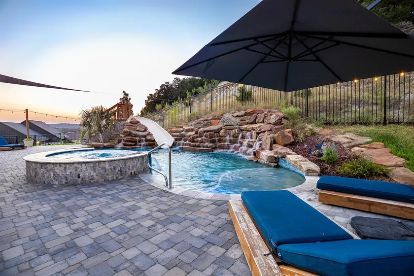 Escape to paradise in Texas Hill Country - Image 1
