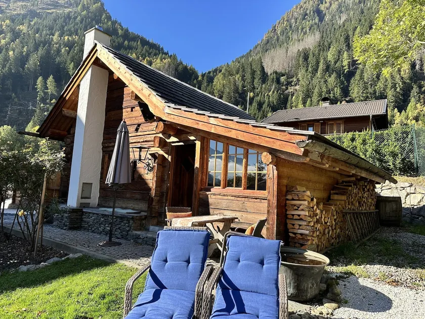 Cottage-Private Bathroom-Garden View-Romantikhütte - Image 1