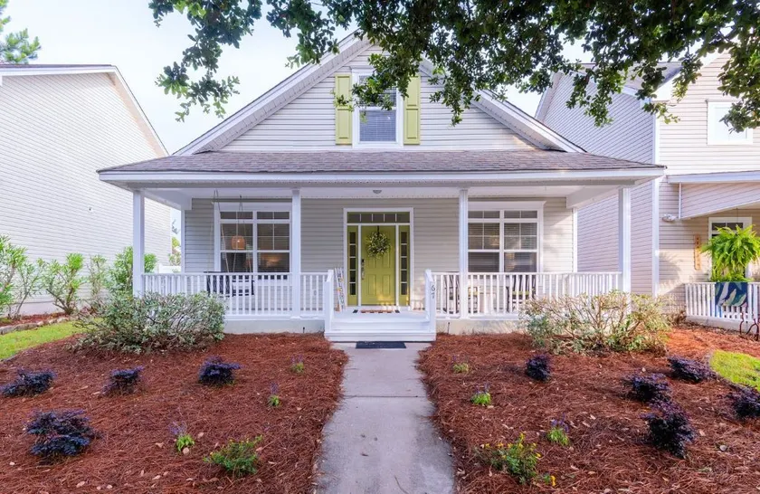 Calypso Cottage in Old Town Bluffton in the Heart of Historic Old Town - Image 1