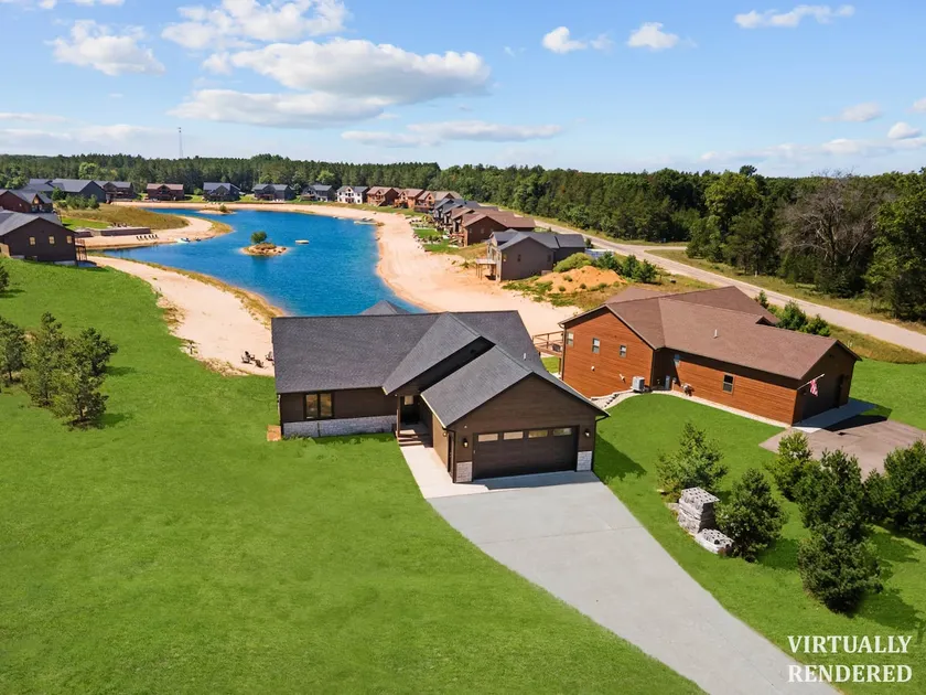 Lakehouse on Beach Lake w/Hot Tub & Screened Porch - Image 1