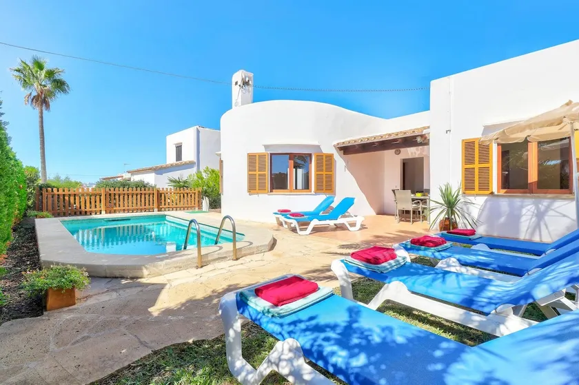 Villa Antonia Sol by Villa Plus - Image 1