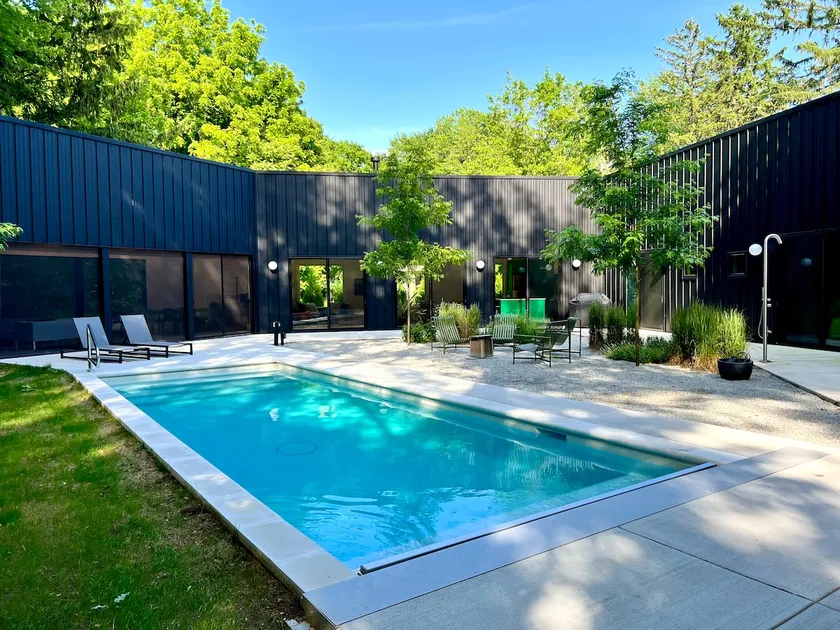 Harbor Country Meets Modern- Pool, HotTub, EVChrgr - Image 1