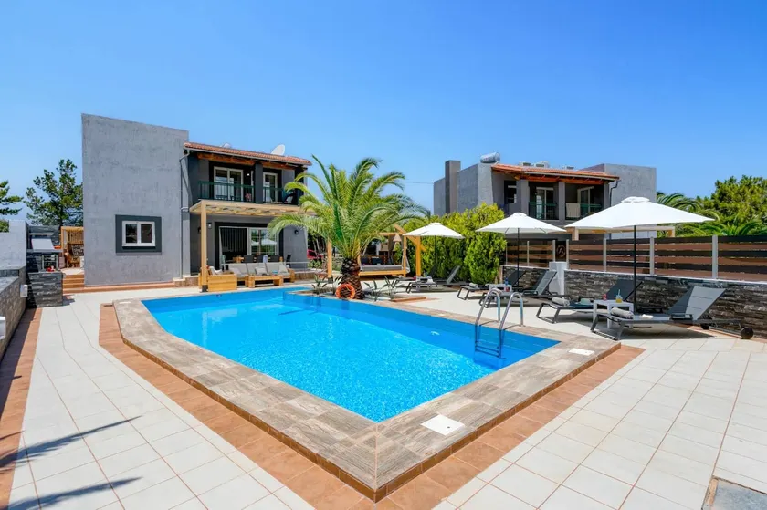 Villa Alpha by Villa Plus - Image 1