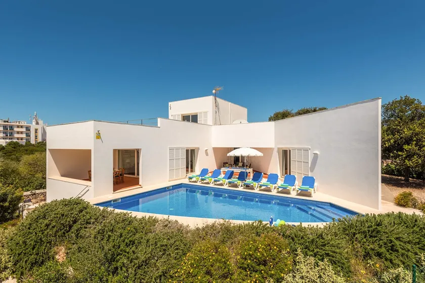 Villa Canalo by Villa Plus - Image 1