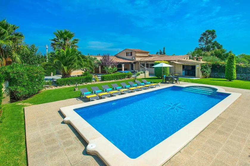 Villa Corralet by Villa Plus - Image 1