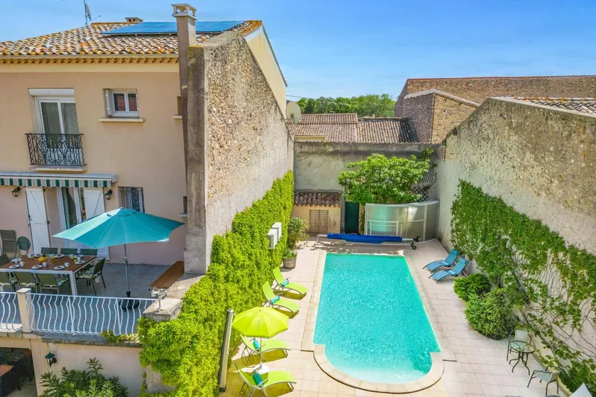 Villa De La Cloche by Villa Plus - Image 1
