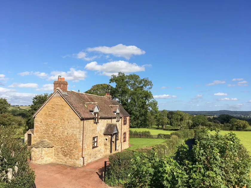Wilstone Cottage - Image 1