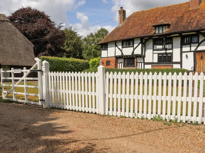 Blackbird Cottage at Boyke Manor - Image 1