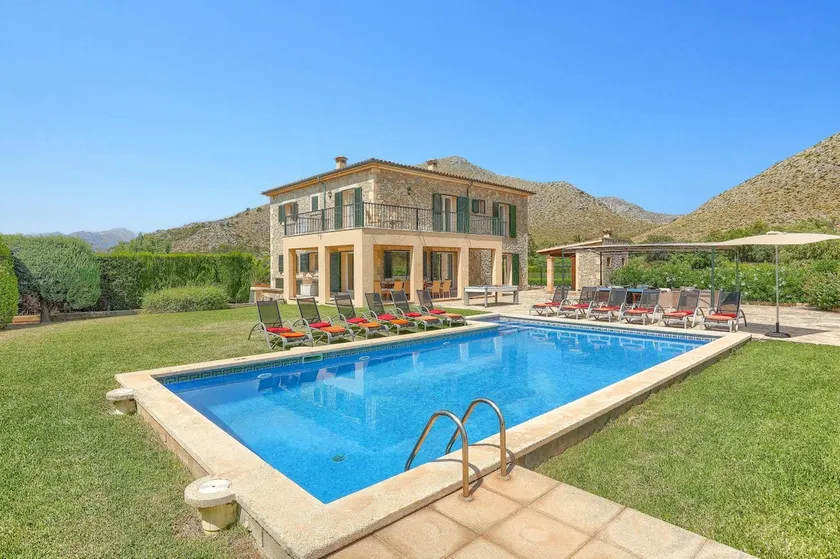 Villa Illa Petita by Villa Plus - Image 1