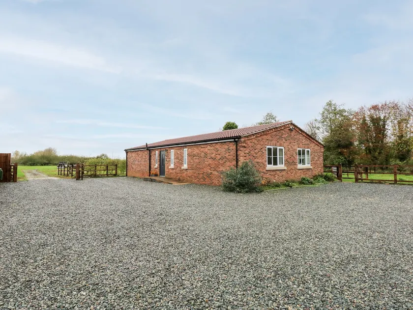 The Apple Shed - Image 1