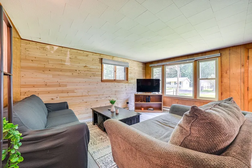 Prudenville Family Home w/ Game Room & Fire Pit! - Image 1