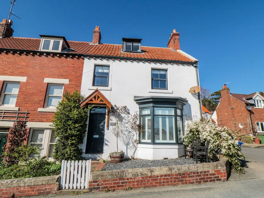 Harriet's Cottage - Image 1