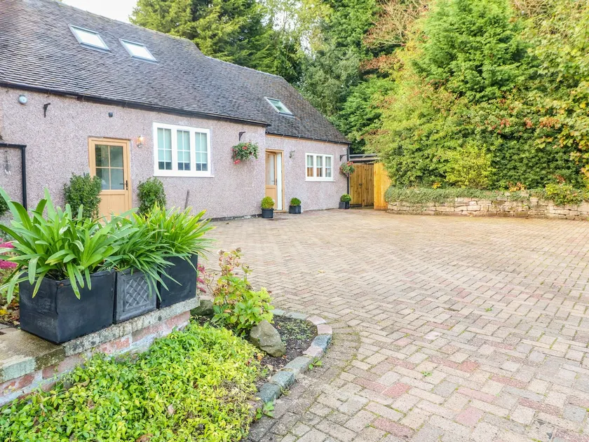 Farley Cottage I - Image 1