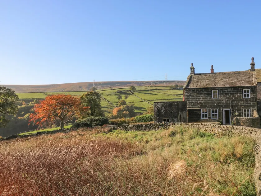 The Cottage, Beeston Hall - Image 1