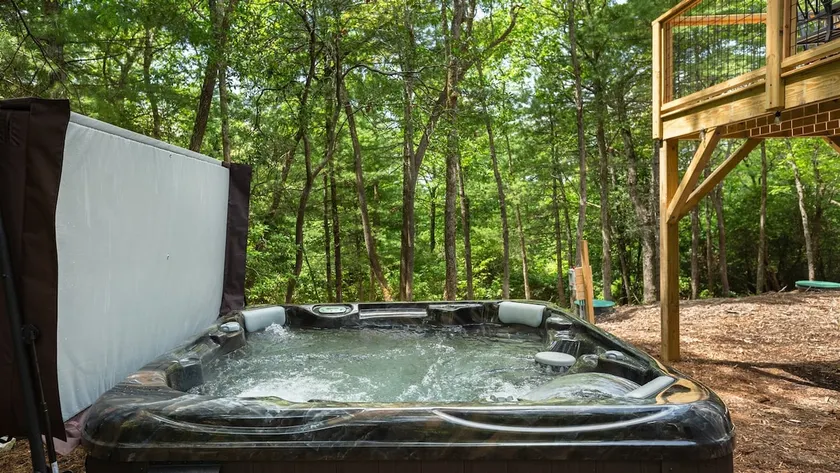 Dialed Inn in Hendersonville - Image 1