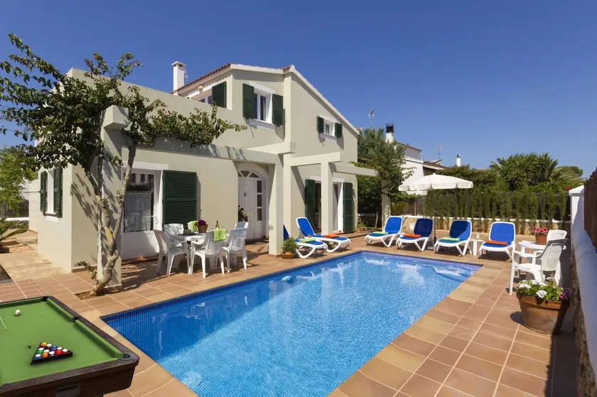 Villa Maggie by Villa Plus - Image 1