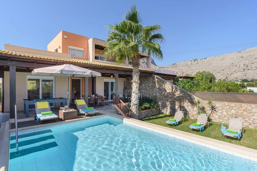Villa Selini by Villa Plus - Image 1