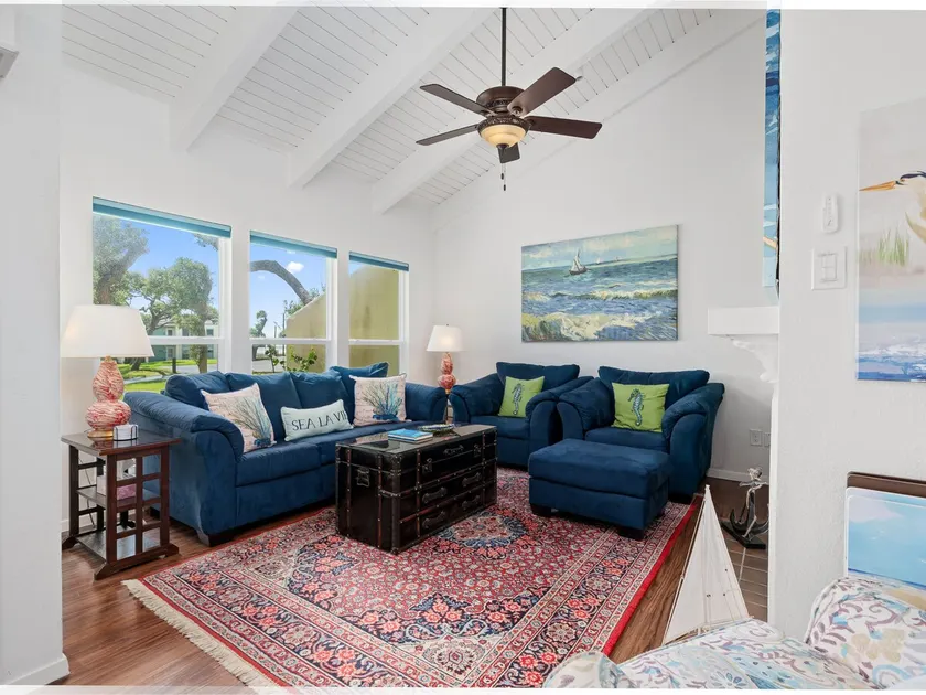 Beautiful Bay View Condo | Pool Access! - Image 1