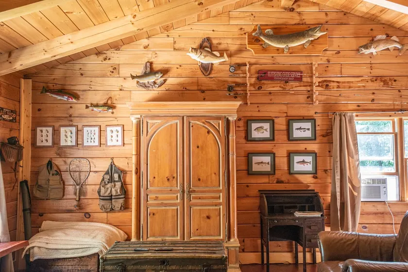 Benner's ”Flyfishing Lodge” - Image 1