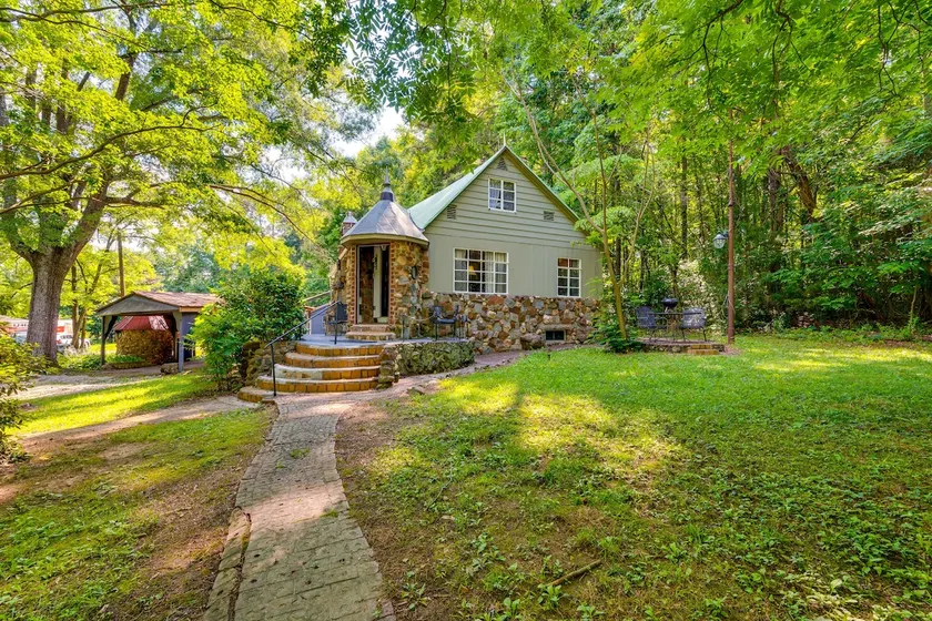 Salisbury Cottage ~ 7 Mi to High Rock Lake! - Image 1