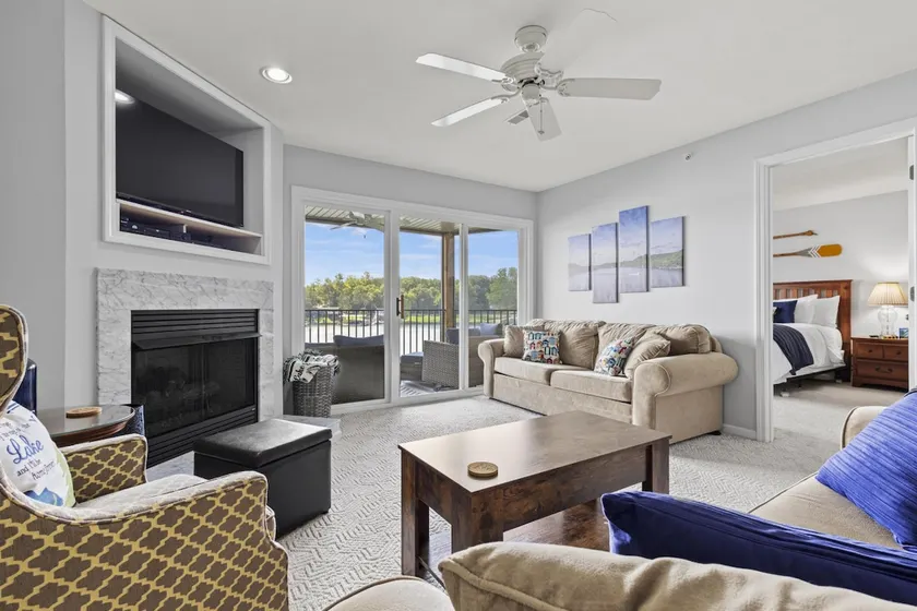 Lakeside Paradise with pool/playground - Quietside - Image 1