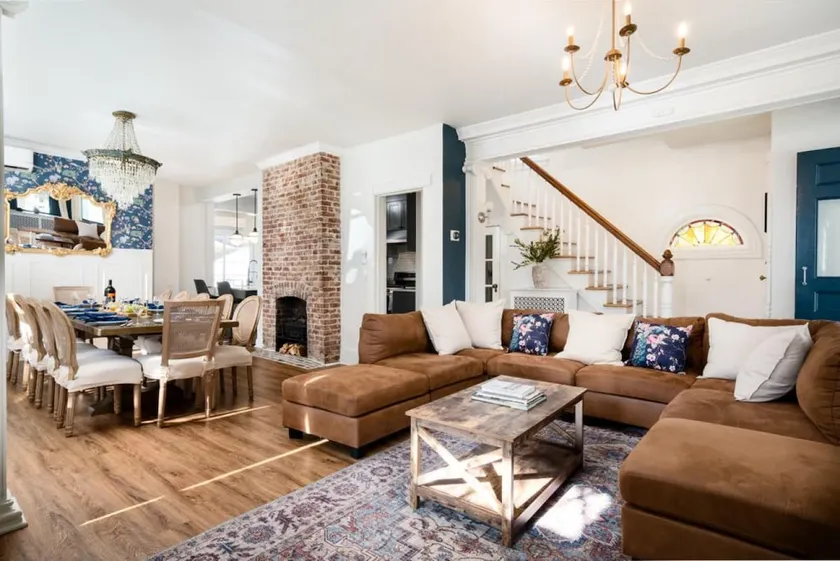 6BR Home |30 min NYC | Ping Pong + Hockey - Image 1