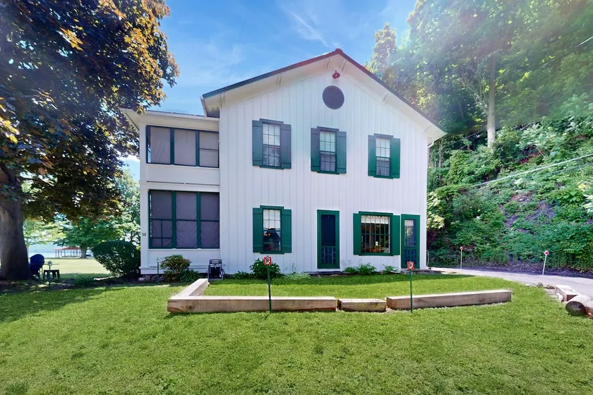 Gorgeous, dog-friendly 6BR with amazing views - Image 1