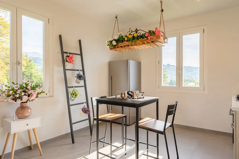 Romantic Tuscan Escape with Views & Walk to Barga - Image 1