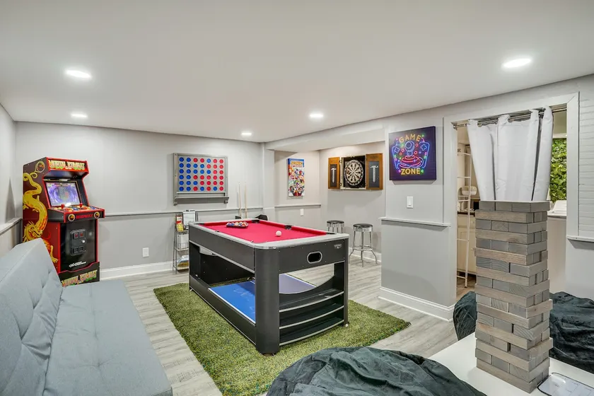 Minneapolis Home: Mins From US Bank Stadium & More - Image 1