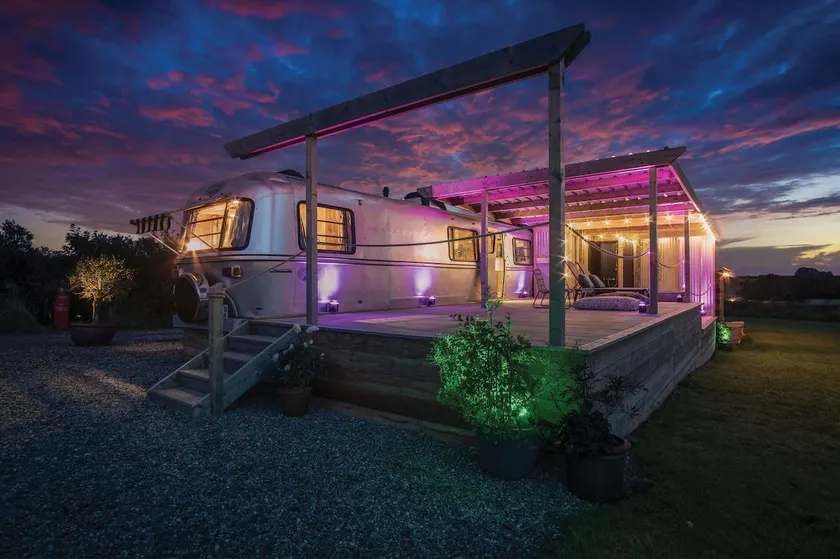 American Airstream - Blossom Farm - Tiers Cross - Image 1